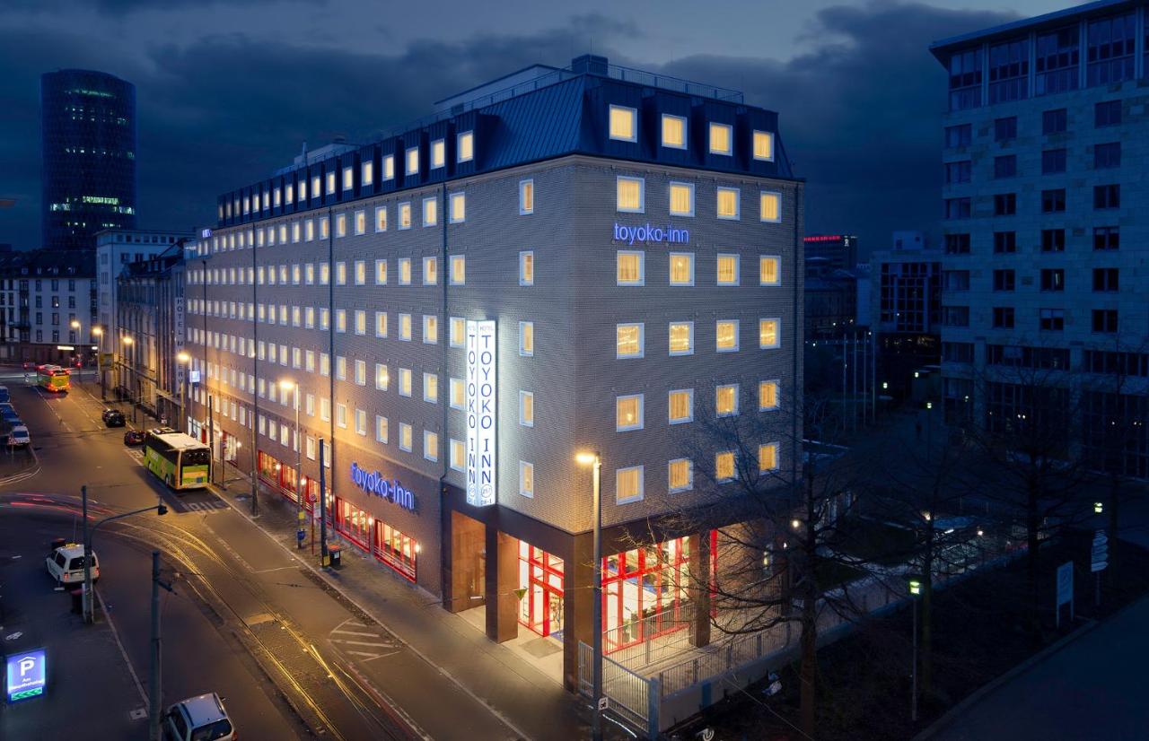 Book a cheap room in Toyoko Inn Frankfurt am Main Hauptbahnhof